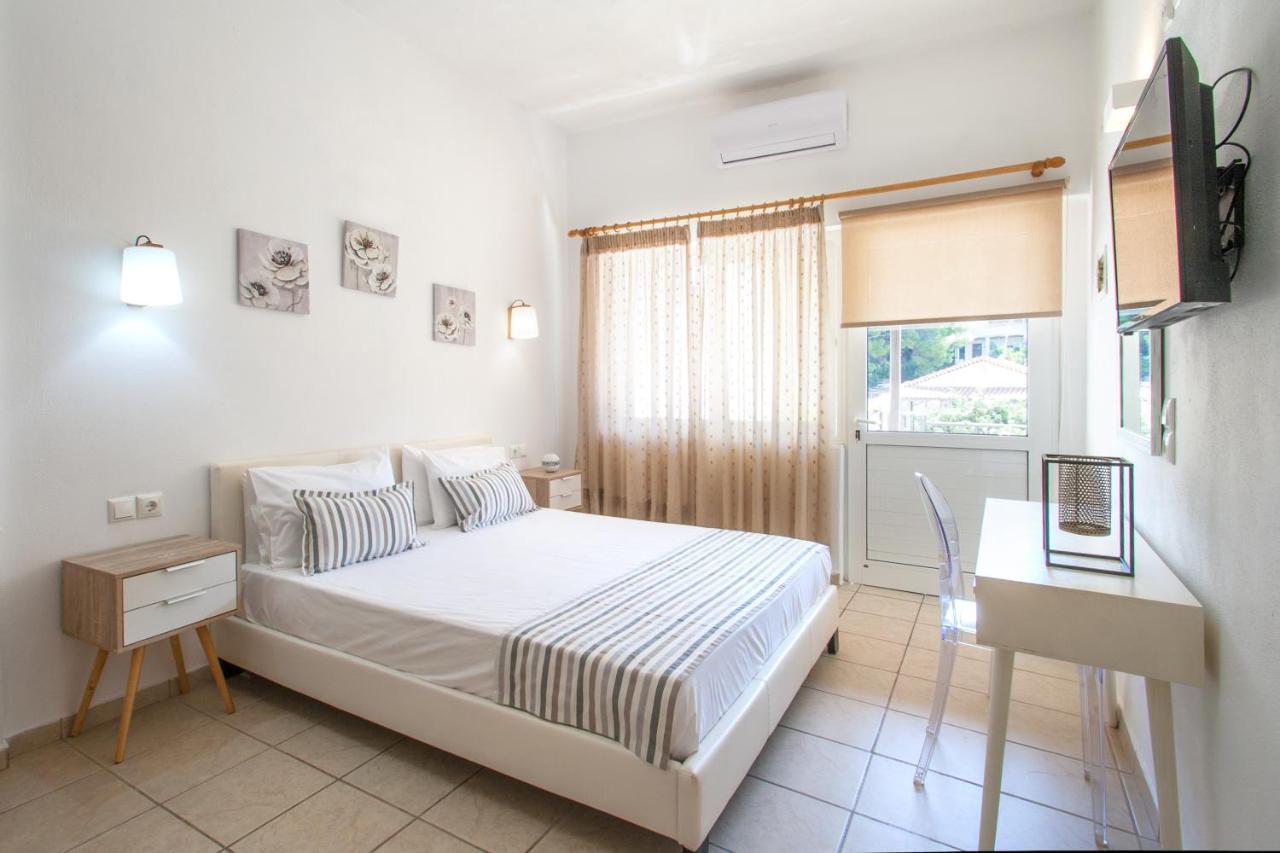 Angelos Studios Vromolimnos Chambre photo