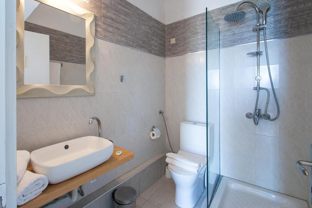 Angelos Studios Vromolimnos Chambre photo