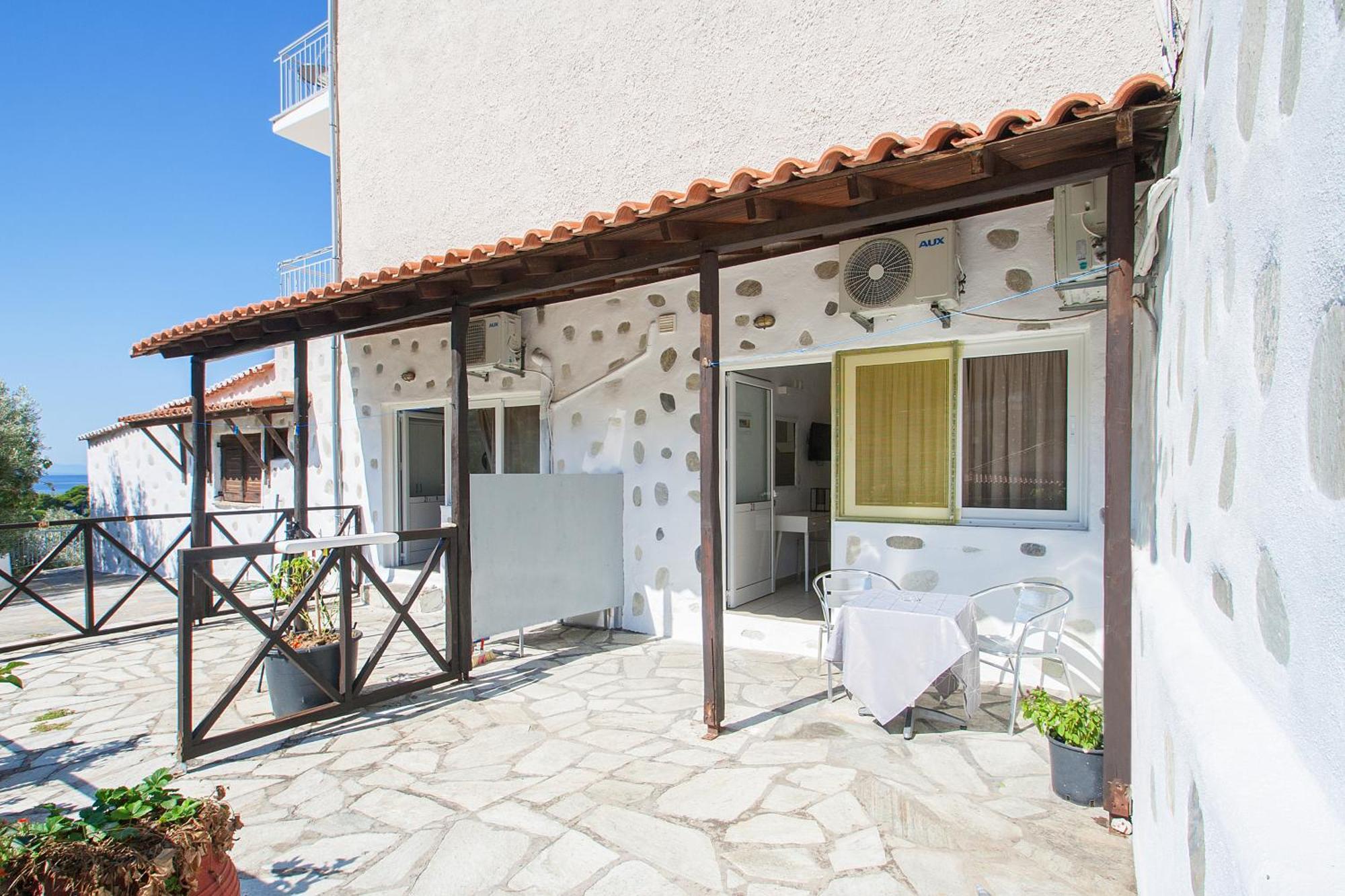 Angelos Studios Vromolimnos Chambre photo